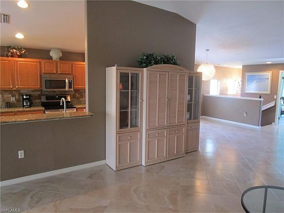 5th image of 11018 Mill Creek Way APT 2501
