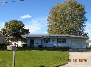 221 Harvest Ln, Oak Harbor, OH