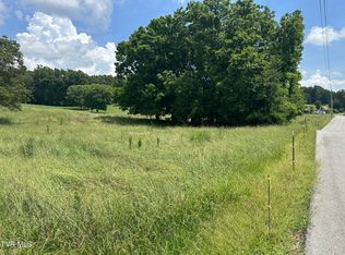 1 Shackleford Rd, Mosheim, TN 37818