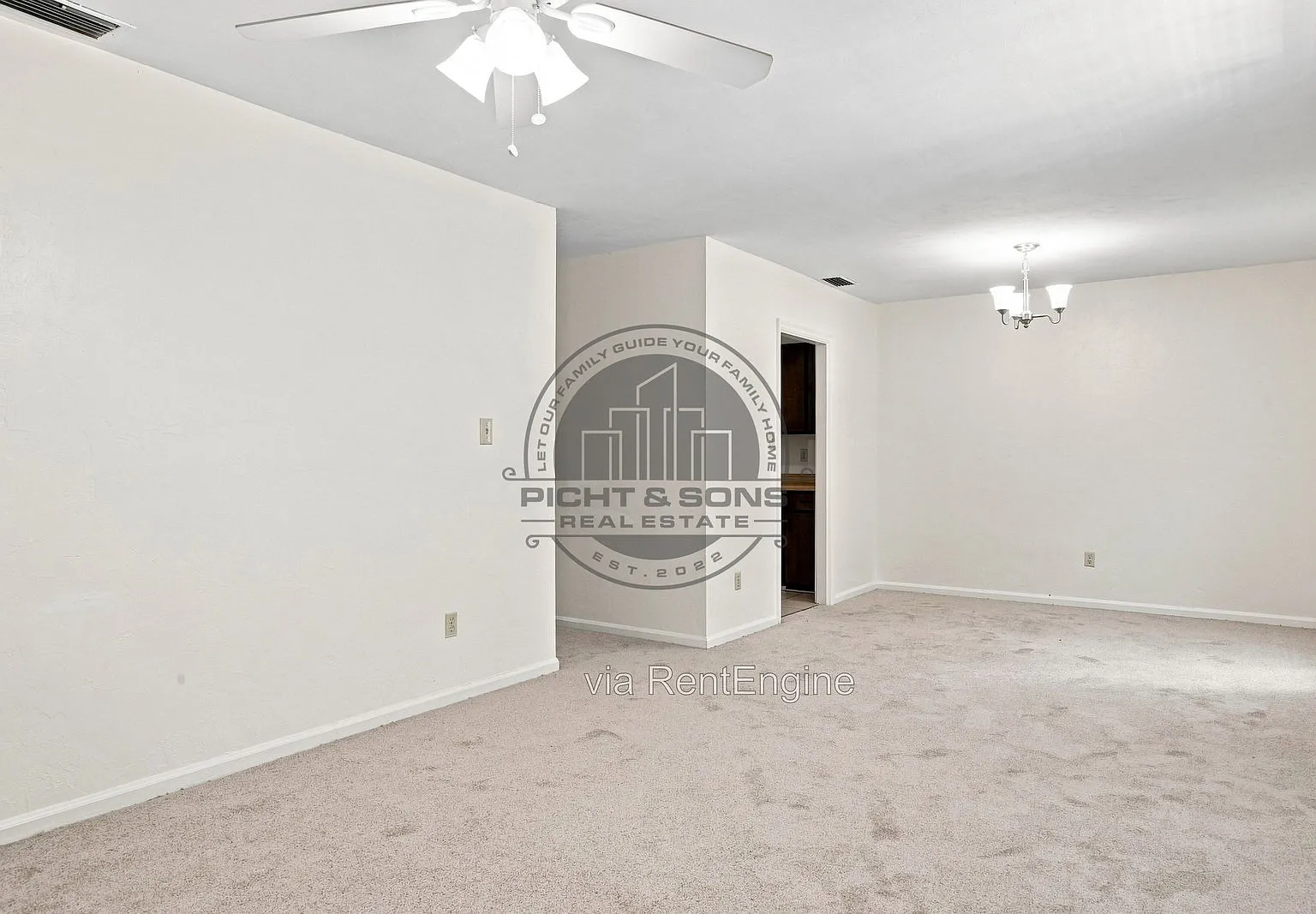 2 bed, 1.0 bath, 892 sqft, $975 — Photo 3