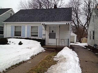 1st image of 2212 Marion Ave