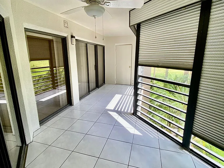 5900 Camino Del Sol #206 — Photo 7