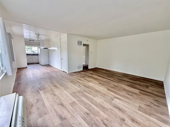 15832 Vanowen St APT 1, Van Nuys, CA 91406