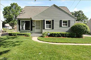 1st image of 1323 Northlawn St NE