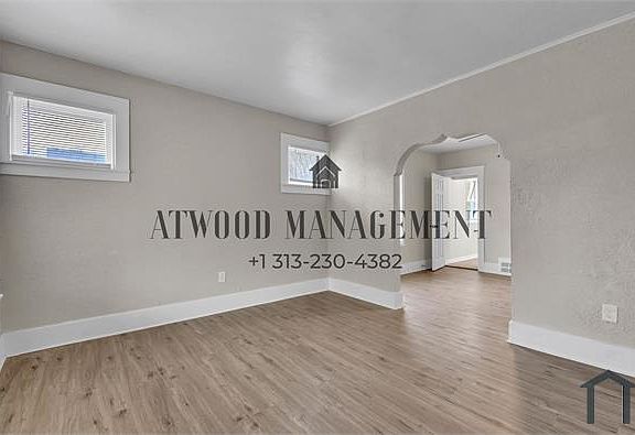 3rd image of 8193 Traverse St