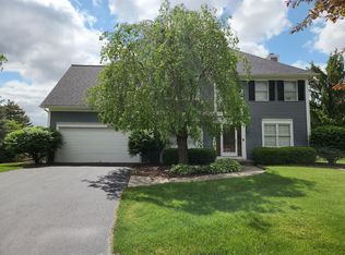 6013 Frances Ct, Sylvania, OH 43560