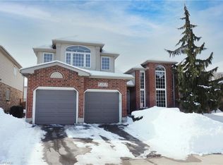 78 Lantern St, Kitchener, ON N2P2M7