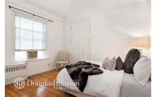 Sold by Douglas Elliman | media 12