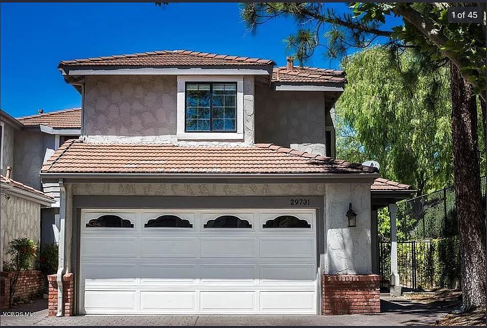 1st image of 29731 Strawberry Hill Dr