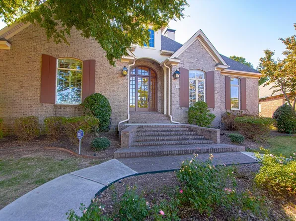 71 Wellington Colony Dr, Little Rock, AR 72211