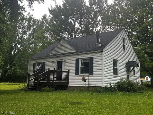 5742 Grove Rd, Clinton, OH 44216