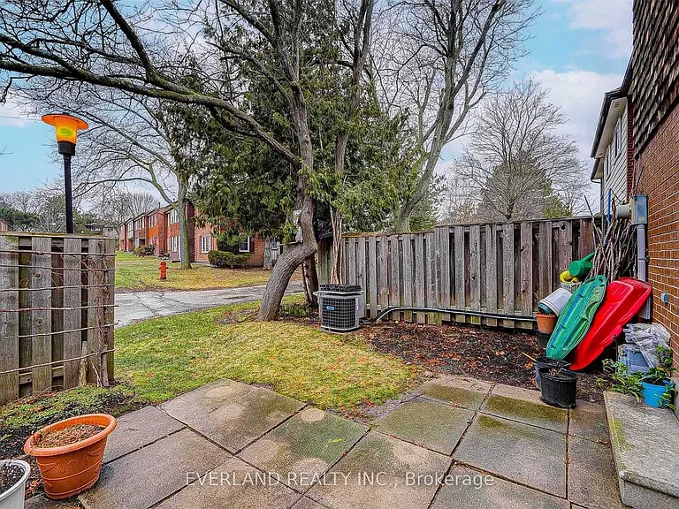 25 Brimwood Blvd #96 — Photo 10