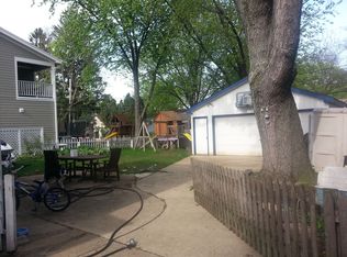 4613 Linscott Ave, Downers Grove, IL 60515