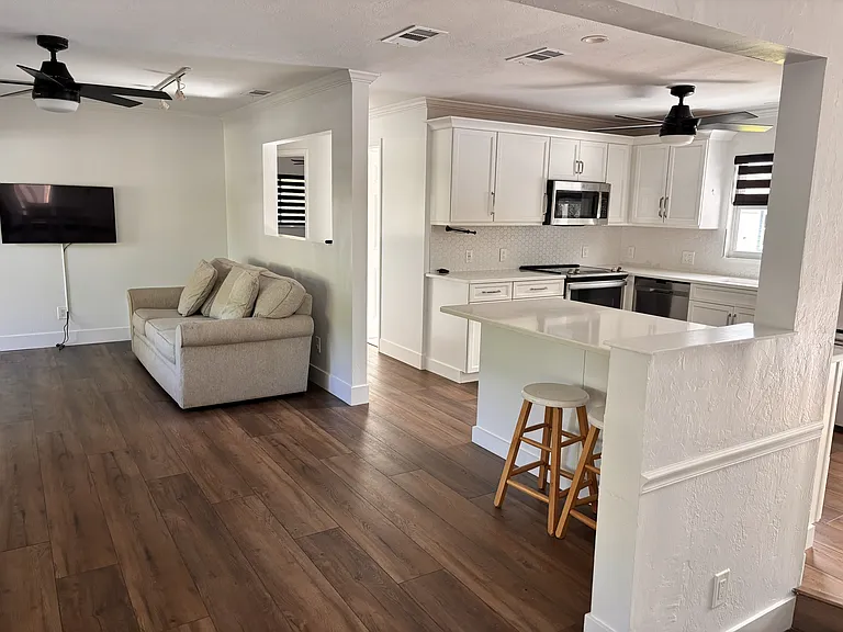 5148 Napoli Dr — Photo 16