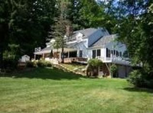 10455 W Sunset Woods Ln, Mequon, WI 53097