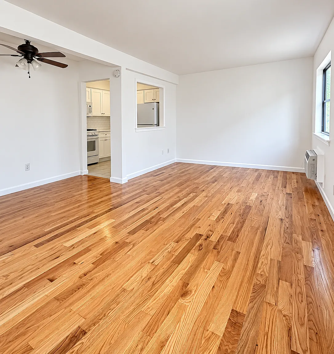 2 bed, 1.5 bath, $2,400 — Photo 2