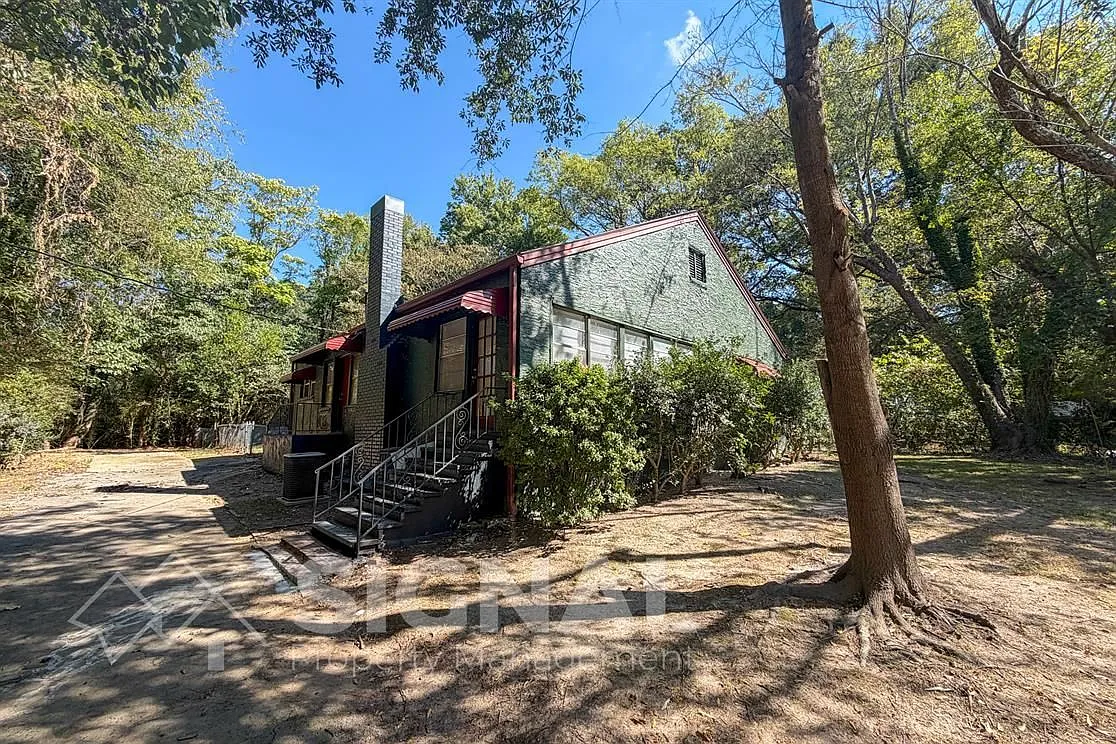 4 bed, 2.0 bath, 1708 sqft, $1,200 — Photo 2