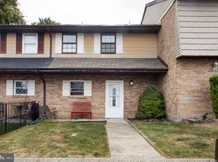 303 La Cascata Tnhs, Clementon, NJ 08021