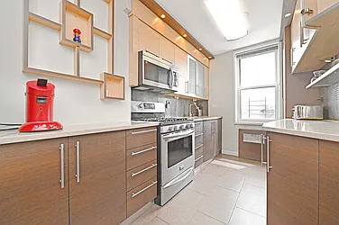 Sold by Amerihomes Realty of NY