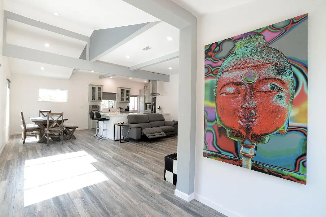 2 bed, 1700 sqft, $6,200 — Photo 3