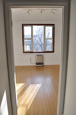 Rented by Owner | media 12