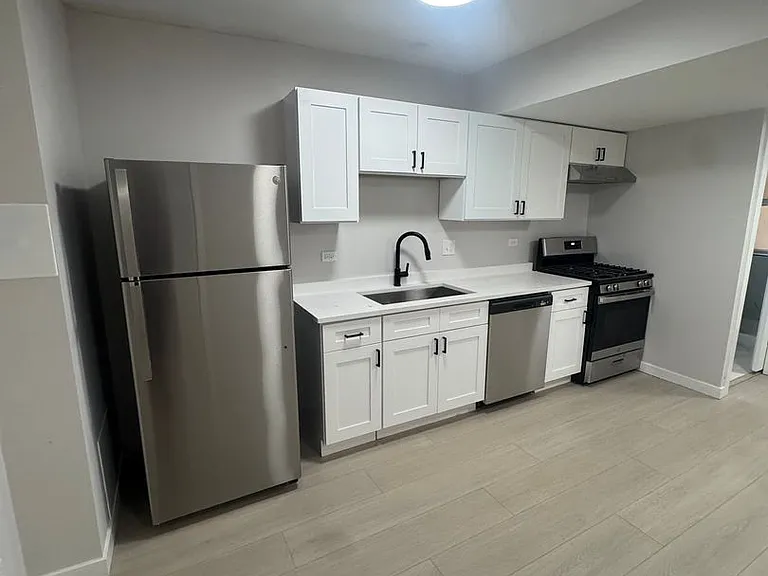 2751-57 W 22nd Pl — Photo 4