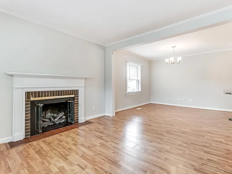 71 Lucas Dr — Photo 14
