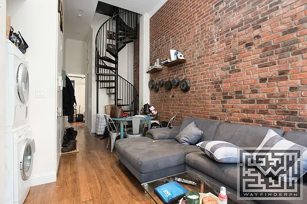 Rented by OGI Management | media 19