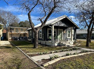 1524 Water St N, Kerrville, TX 78028