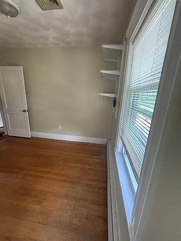 40 Bellvale St #0 — Photo 28