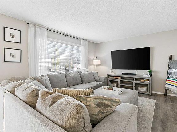 4th image of 2058 S Sagewood Rise SW