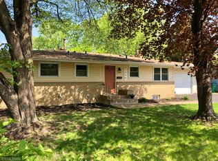 7710 Cedar Lake Rd S, Minneapolis, MN 55426