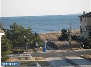 325 13th St S, Brigantine, NJ 08203