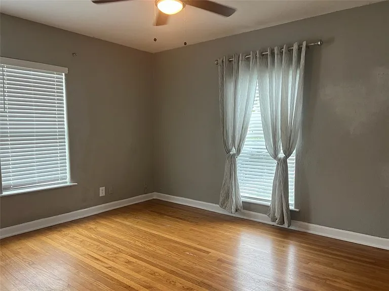 3114 Topeka St — Photo 5
