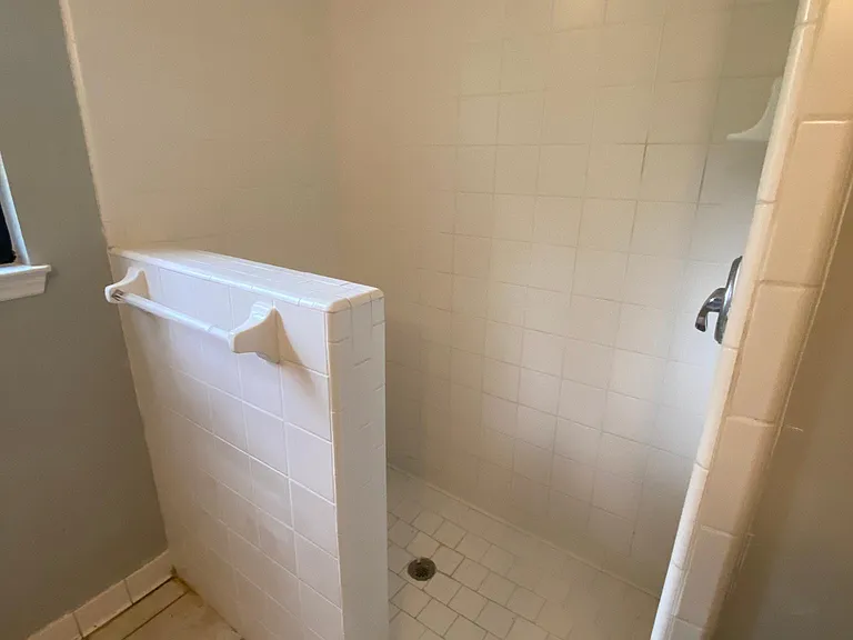 110 Ridgewood Dr — Photo 13