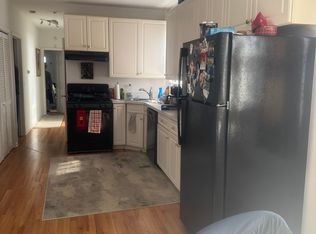 2901 N Hoyne Ave #1, Chicago, IL 60618