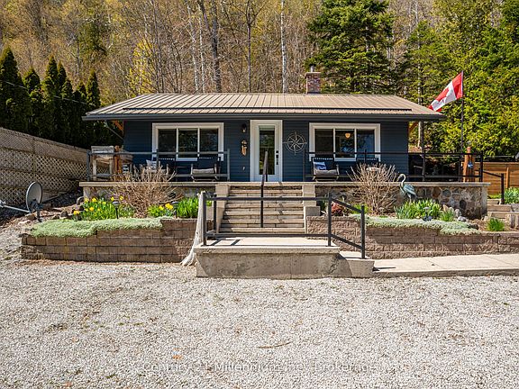 3rd image of 199 Mallory Beach Rd