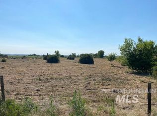 Beacon Ave, Emmett, ID 83617