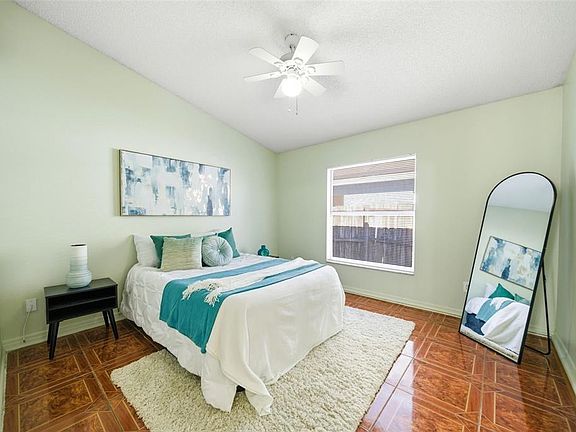 5th image of 6336 Ruthie Dr