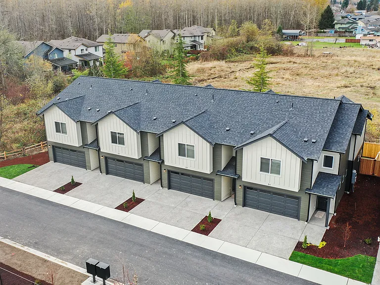 Spruce Prairie Homes — Photo 2