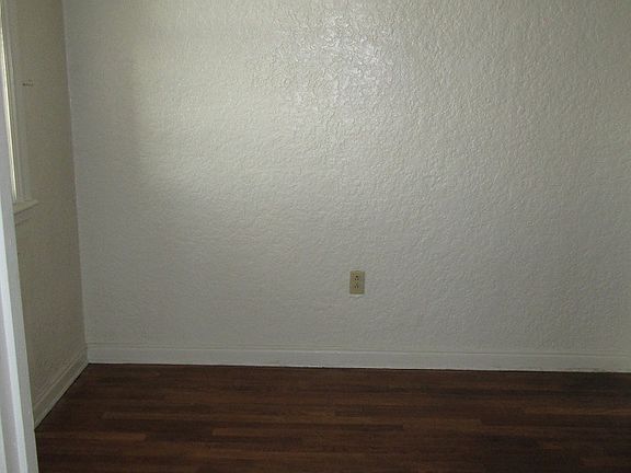 5th image of 2 E Birch St APT 502