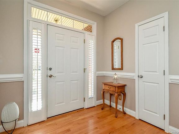 4th image of 181 Saddlewood Rd