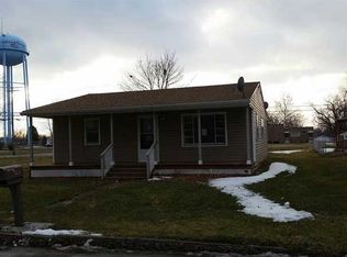 911 N Cherry St, Hartford City, IN