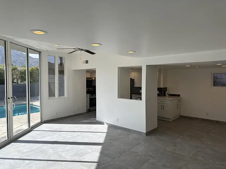 2286 N Junipero Ave — Photo 34