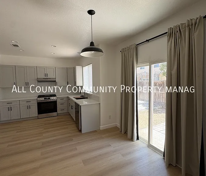 3931 Palmetto Haven Ct — Photo 20