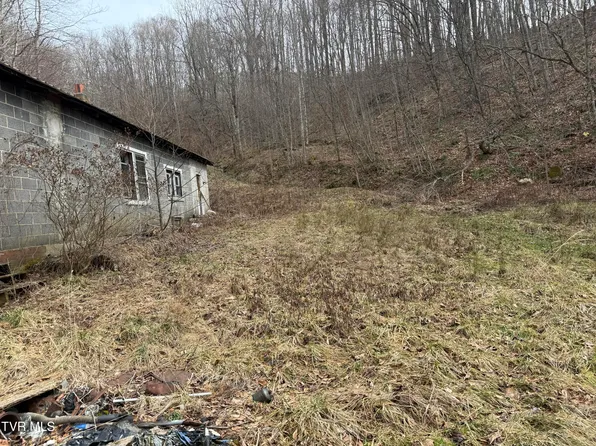 1108 Highway 67 N, Trade, TN 37691