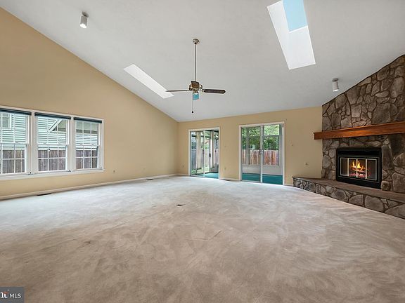 3rd image of 10904 Clara Barton Ct