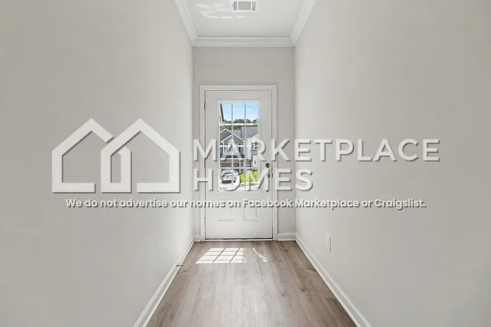 4 bed, 2.5 bath, 1807 sqft, $2,075 — Photo 4