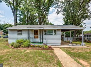 7116 E Ridge Dr, Landover, MD 20785