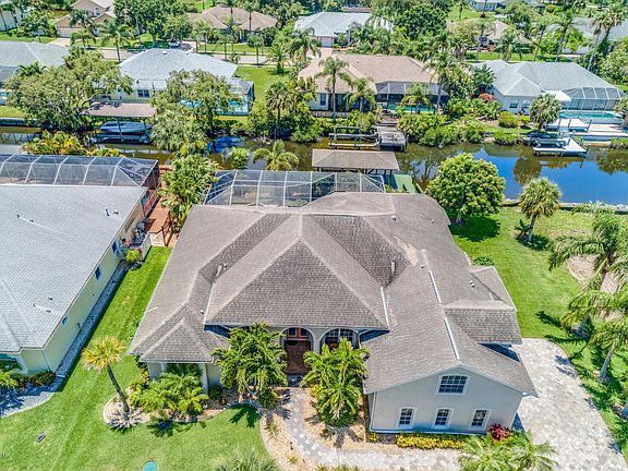 2nd image of 535 River Moorings Dr